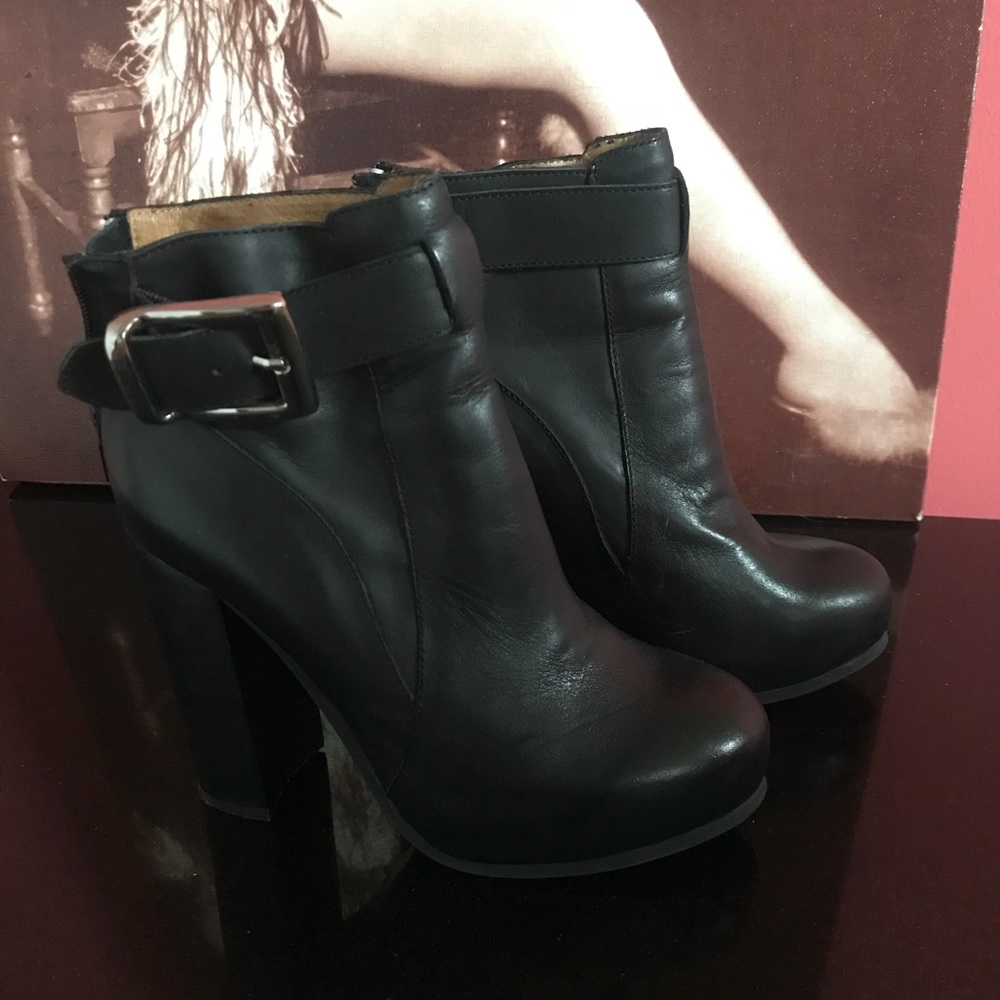 Jeffery Campbell Heels!